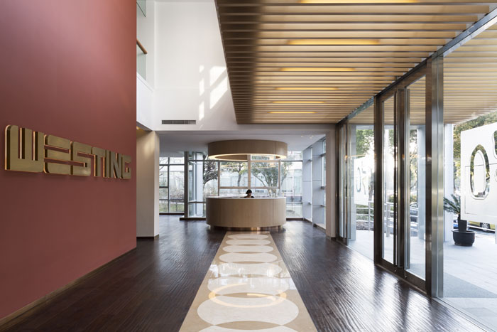 設計中給予辦公建筑更多自然通風。